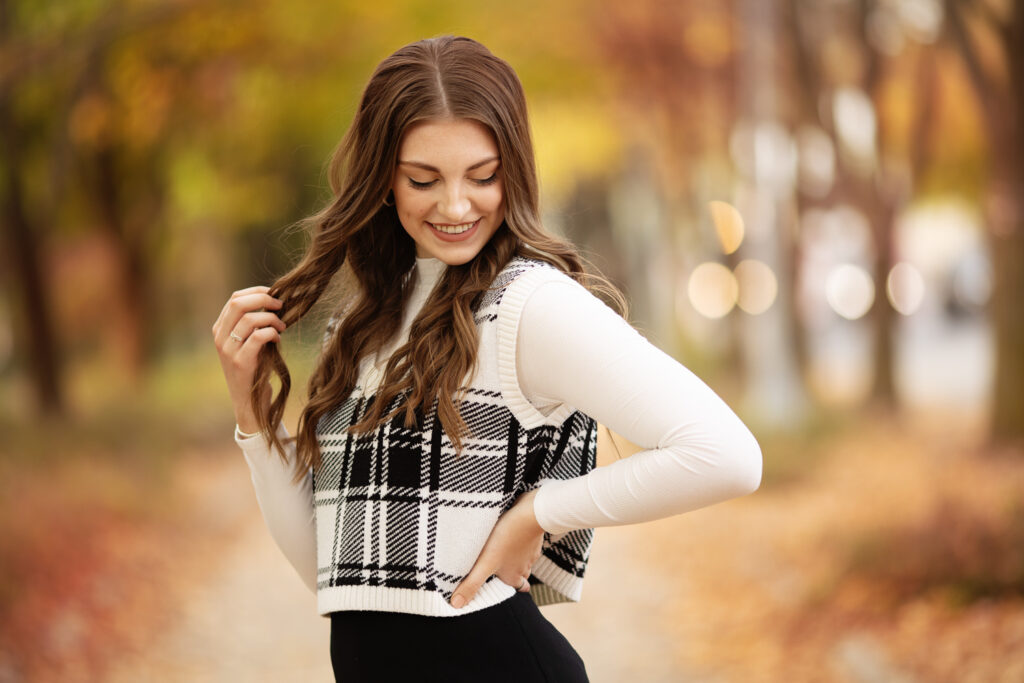Creative Fort Wayne senior photos in parks and gardens
